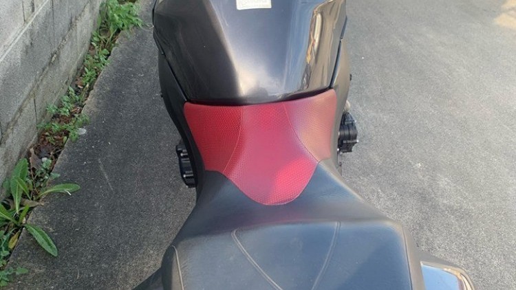 Suzuki GSR 600