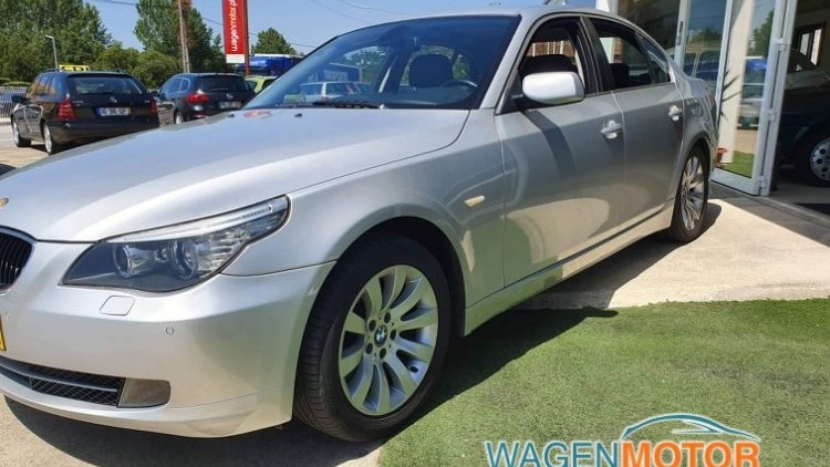 BMW S&eacute;rie 5 - 520