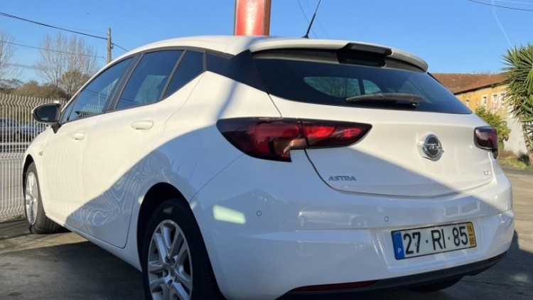 Opel Astra 1.6 cdti
