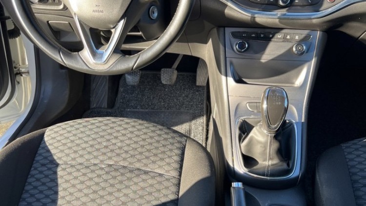 Opel Astra 1.6 cdti