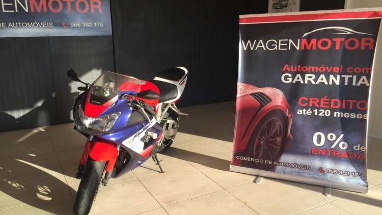 Honda CBR RR 929