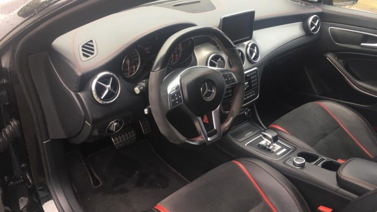Mercedes-Benz Classe A 45 AMG