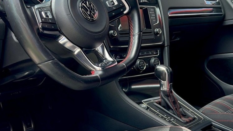 Volkswagen Golf 7 gti