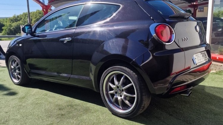 Alfa Romeo Mito