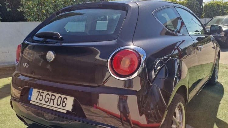 Alfa Romeo Mito