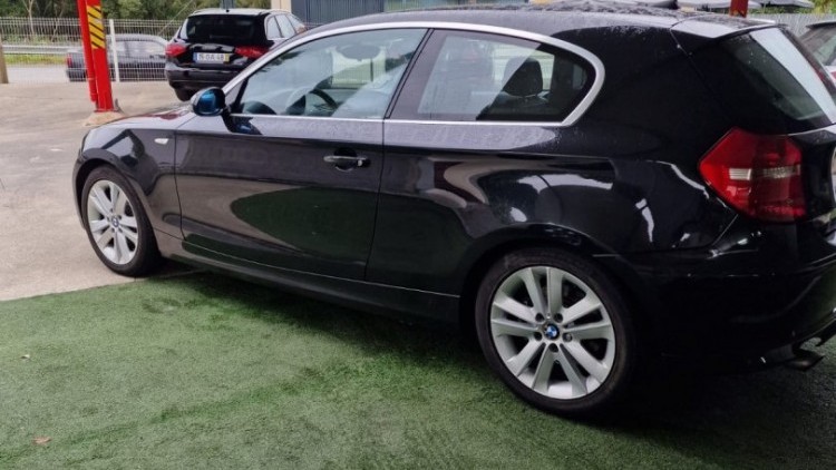 BMW S&eacute;rie 1 - 118 D