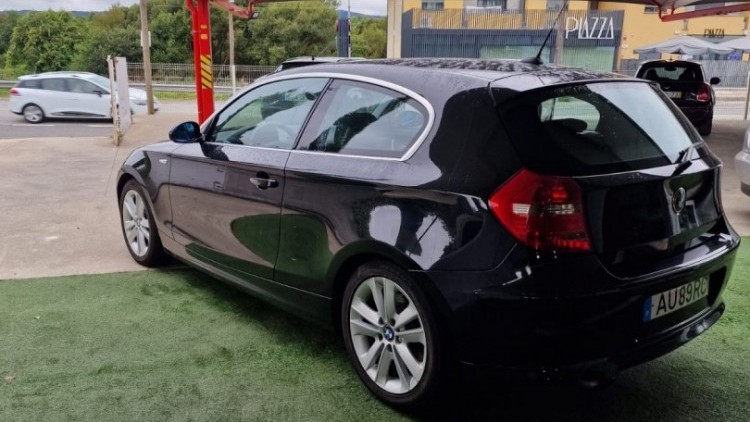 BMW S&eacute;rie 1 - 118 D