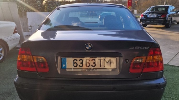 BMW S&eacute;rie 3 - 320 D e46