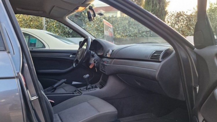 BMW S&eacute;rie 3 - 320 D e46