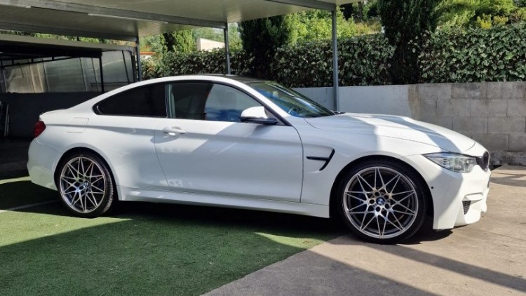 BMW S&eacute;rie M - M4 Competition