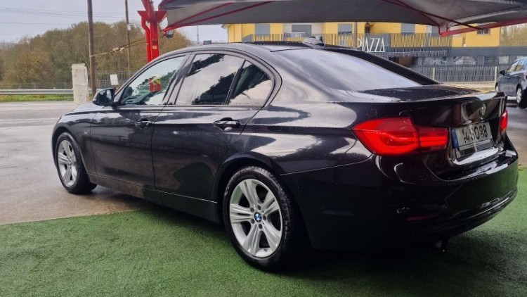 BMW S&eacute;rie 3 - 318 Sport