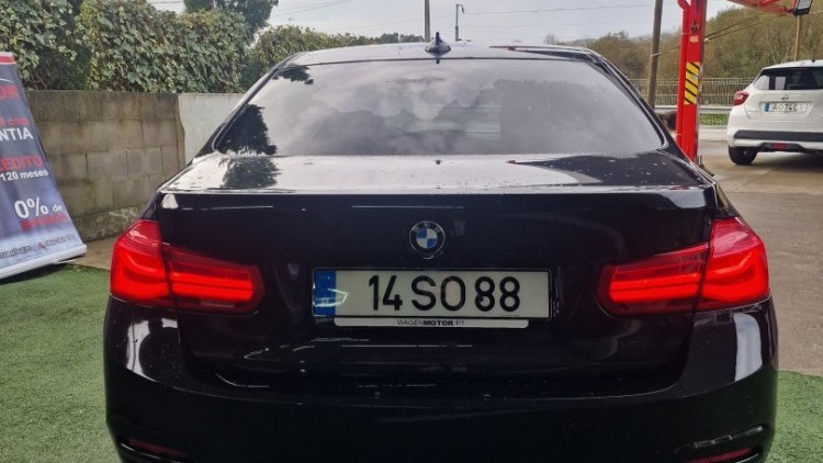 BMW S&eacute;rie 3 - 318 Sport