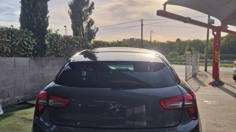 Citro&euml;n DS5 Hibrido